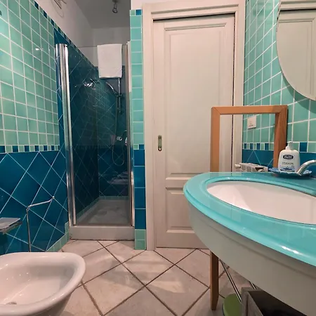 La View By Holidays In Center Апартаменты
